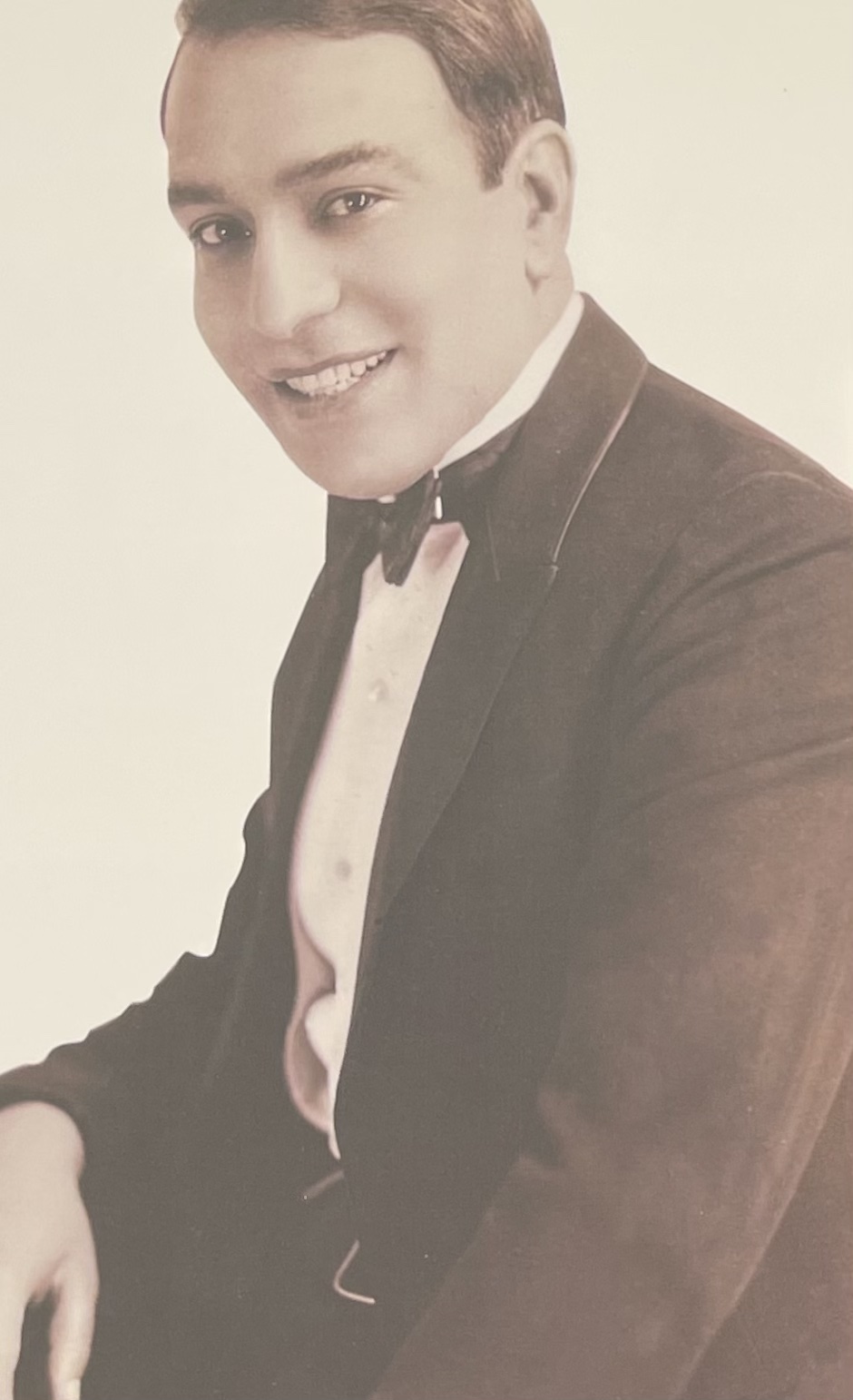 Alfonso Esparza Oteo